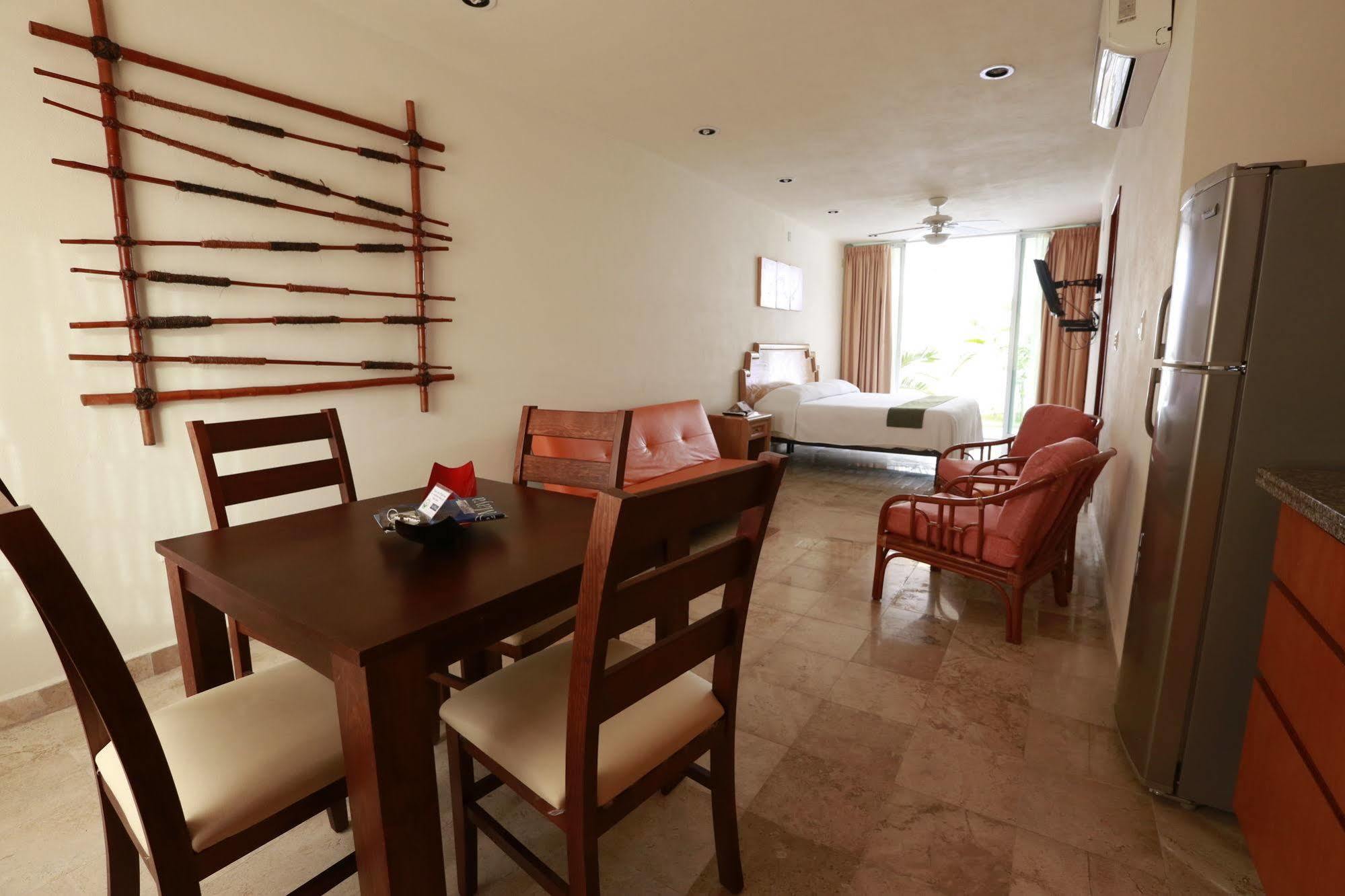 Coral Maya Stay Suites Puerto Aventuras Ngoại thất bức ảnh